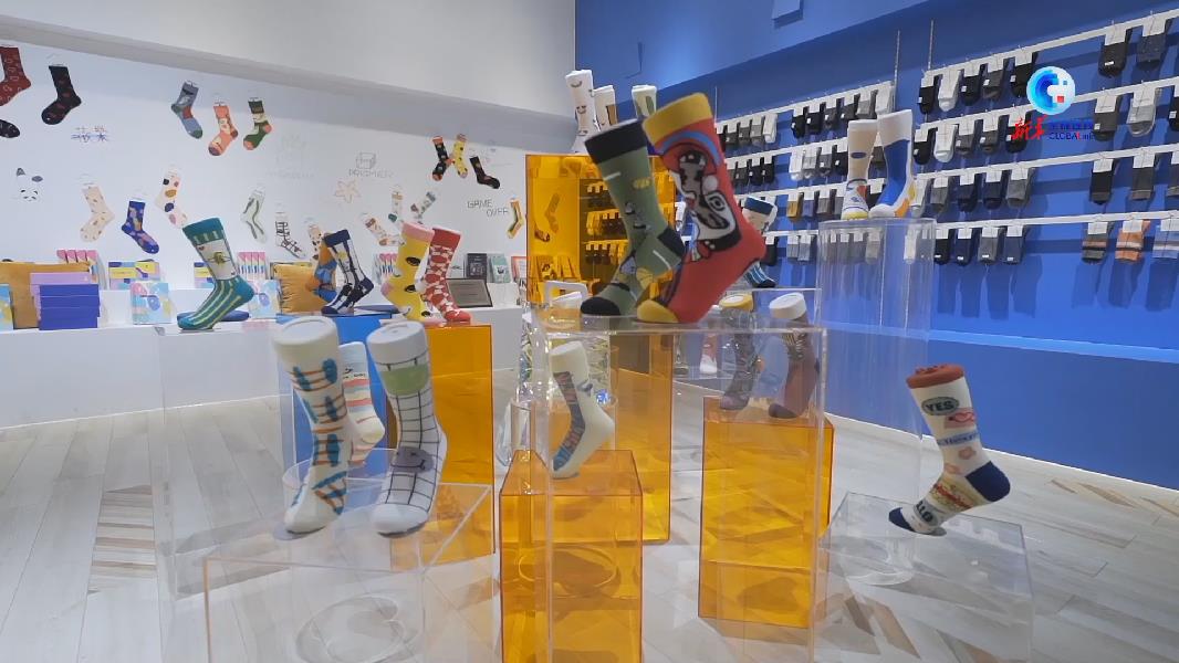 每秒792雙，這個小鎮(zhèn)如何生產(chǎn)全球三分之一的襪子